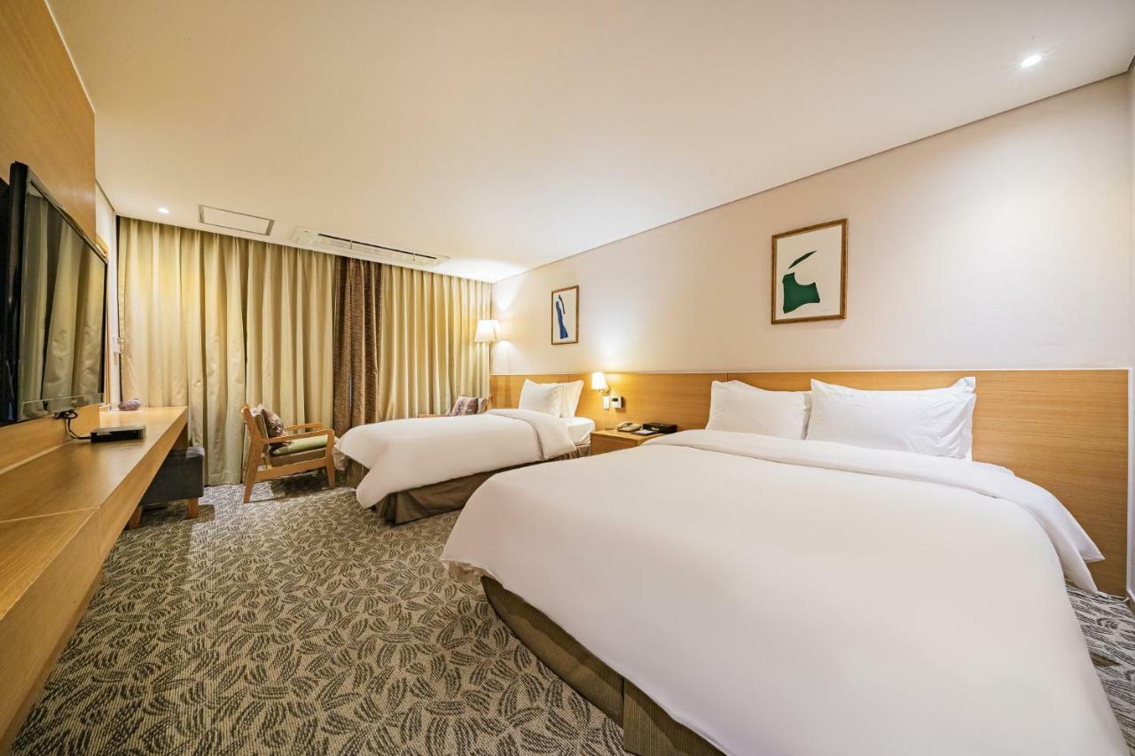 Benikea Hotel Bizinn Уонджу Екстериор снимка