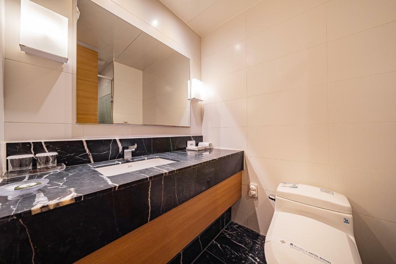 Benikea Hotel Bizinn Уонджу Екстериор снимка