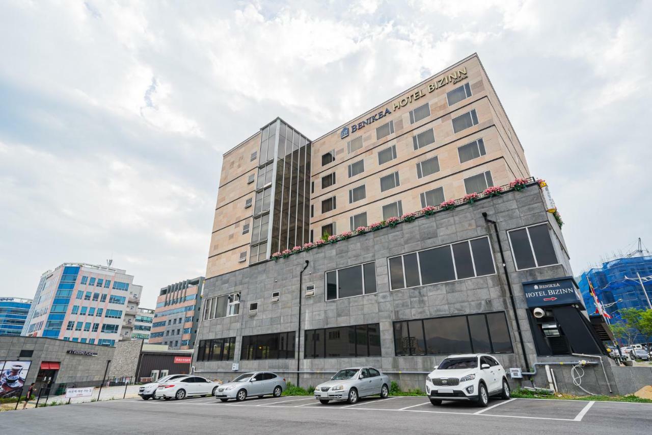 Benikea Hotel Bizinn Уонджу Екстериор снимка